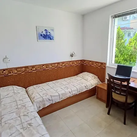 Apartment Family 2bdr In The Center Sveti Vlas