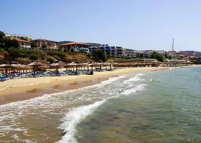 Family 2bdr In The Center